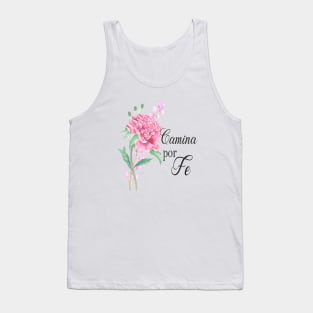 Camina por fe spanish christian quote Tank Top